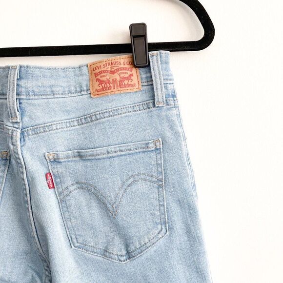 Levi's Women's Jeans Button Front 721 High Rise Ankle Skinny Light Blue Size 30 - Picture 5 of 13